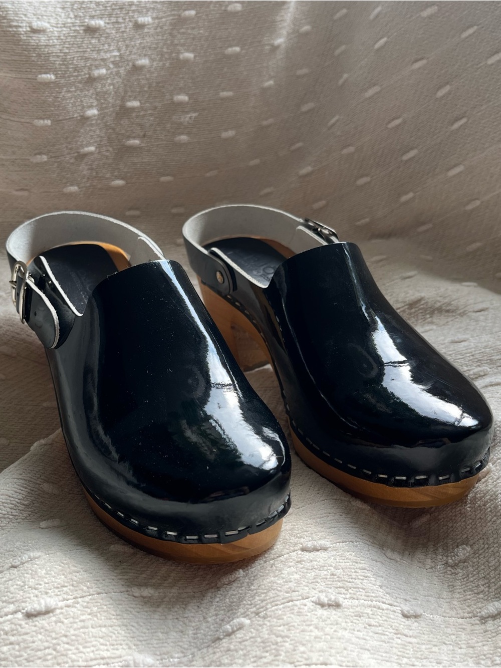BJÖRK Black Patent Leather Women's Clog Mules